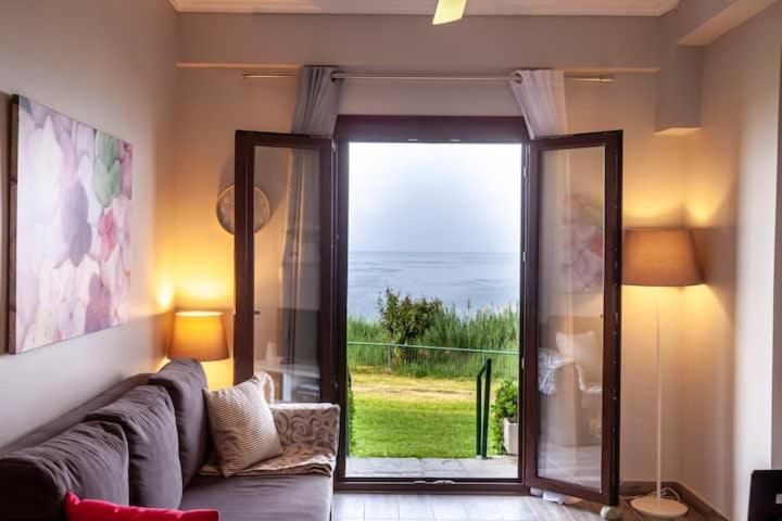 Mola Kaliva Sea View, 100M From The Beach! Bagian luar foto